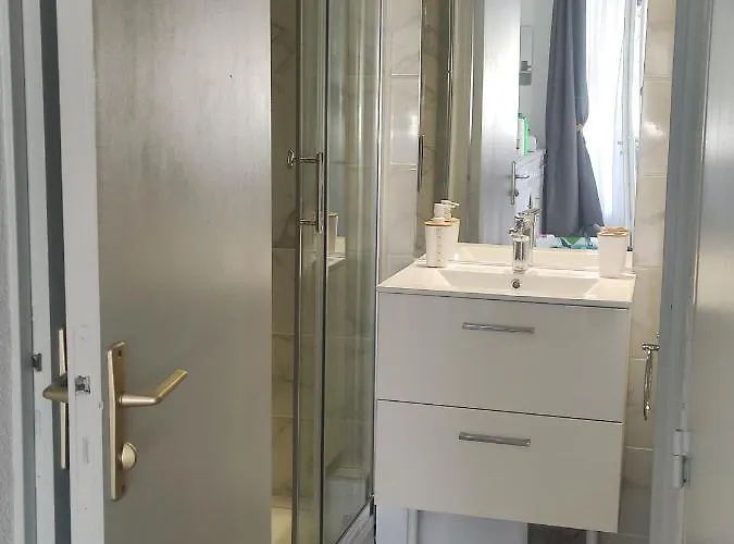 Jade Dans Résidence Proche Tennis/ Centre Naturiste Agde