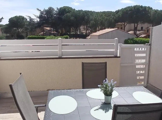 Jade Dans Résidence Proche Tennis/ Centre Naturiste Agde