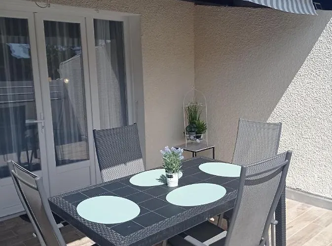 Appartamento Jade Dans Résidence Proche Tennis/ Centre Naturiste